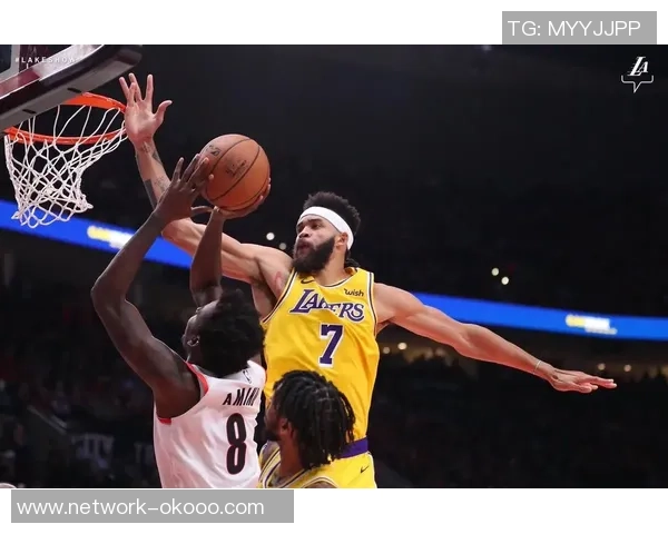 2018至2019赛季湖人与骑士对决回顾及精彩瞬间分析