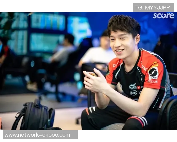 DOTA2战术解析：深入探讨EDG战队的进攻策略与执行技巧